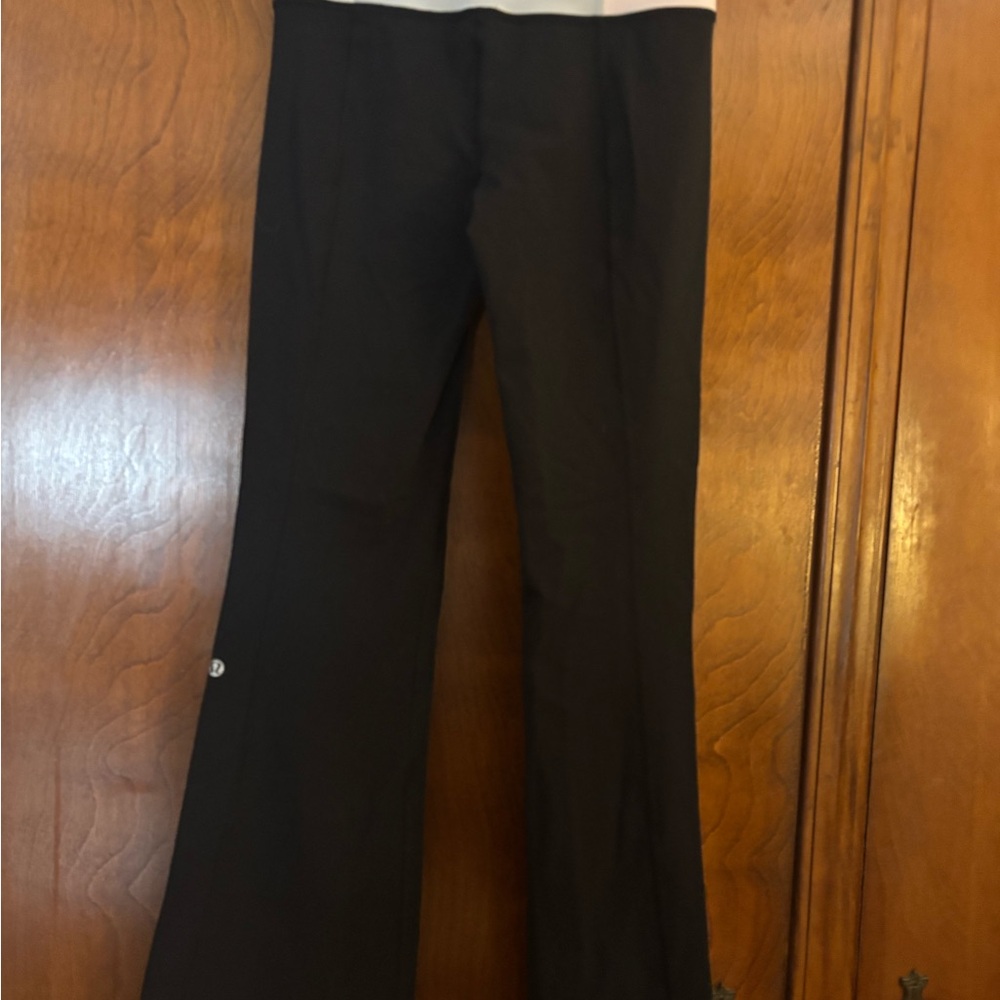 lululemon Black yoga Pants wide waistband - Picture 4 of 5